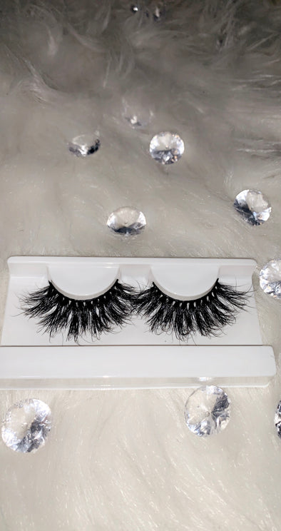 *Kali* Lashes